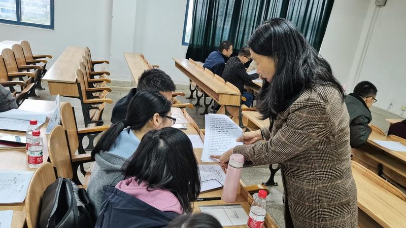 成都叉车上岗证考试全解析：流程、要点与注意事项